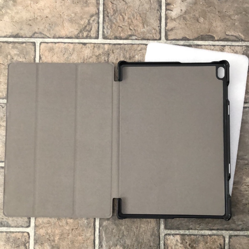 Tablet Case - Picture 2 of 6